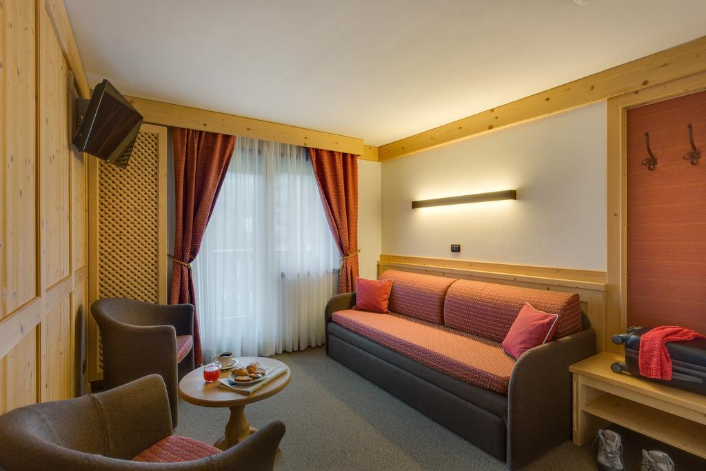 Hotel Antares Selva di Val Gardena Chambre photo